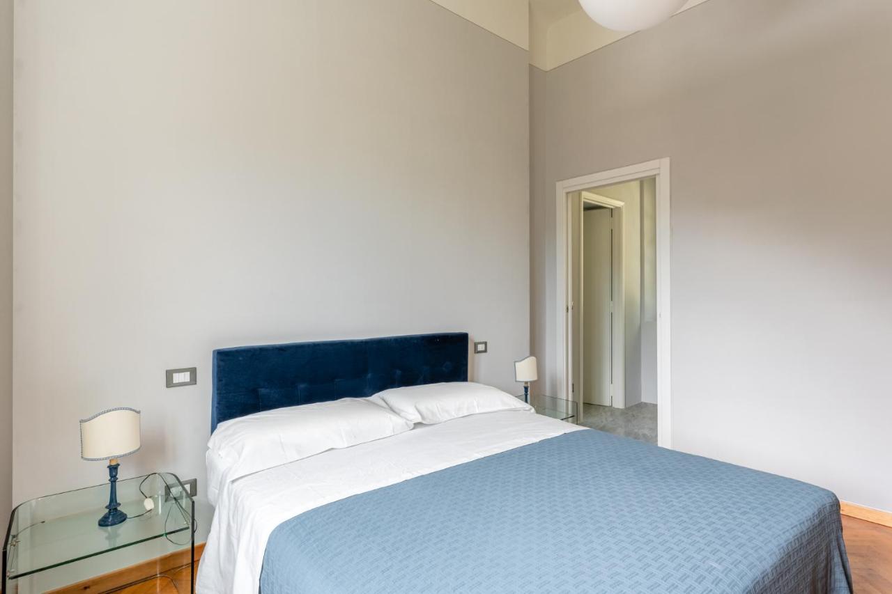 Brecht Villa Bagni di Lucca